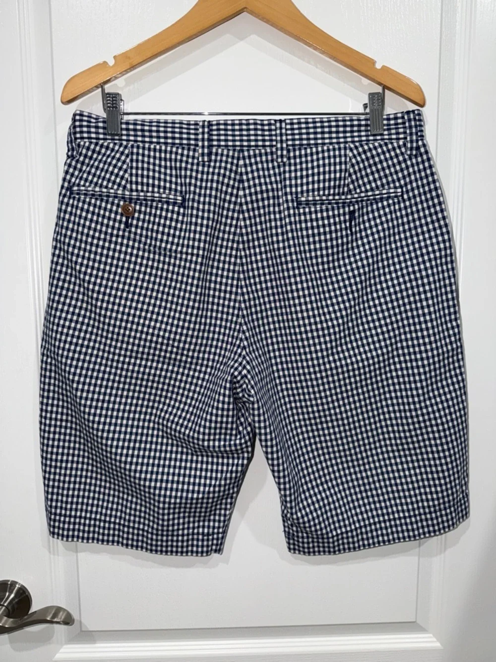 J. Crew Men’s Shorts Navy Blue White Gingham Check 100% Cotton Flat Front 34”